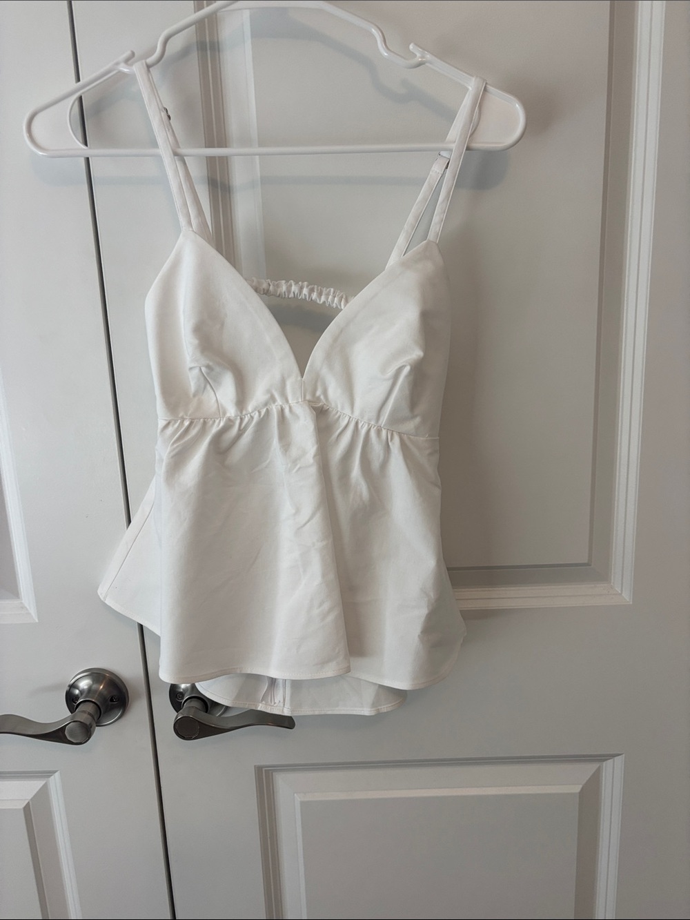 NWT Abercrombie & Fitch White Peplum Cami XS